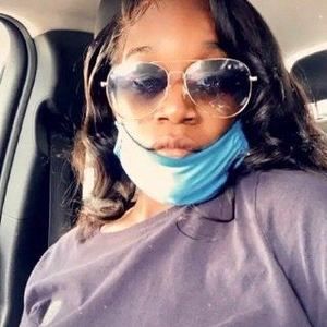 Meet your Posher, Lindsey